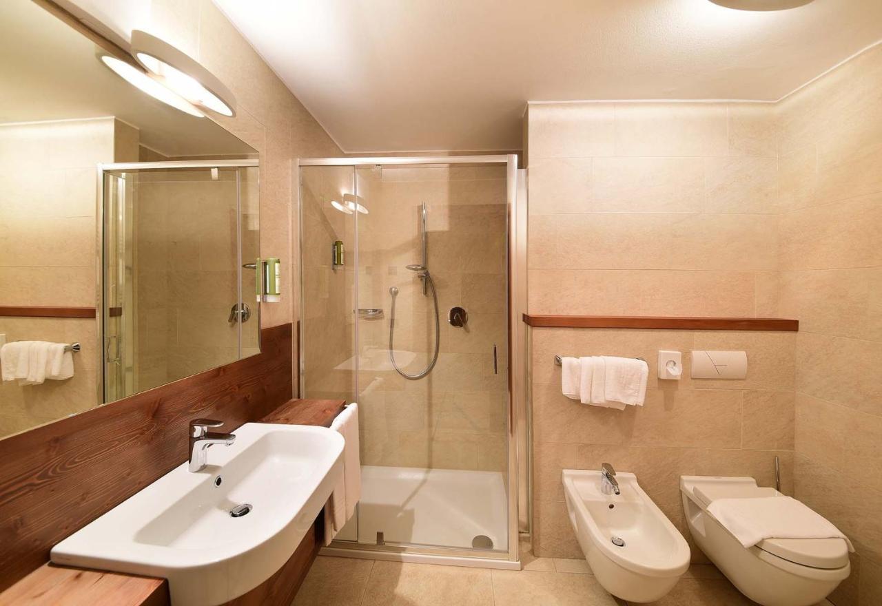Ariston Dolomiti Residence Dobbiaco Ruang foto