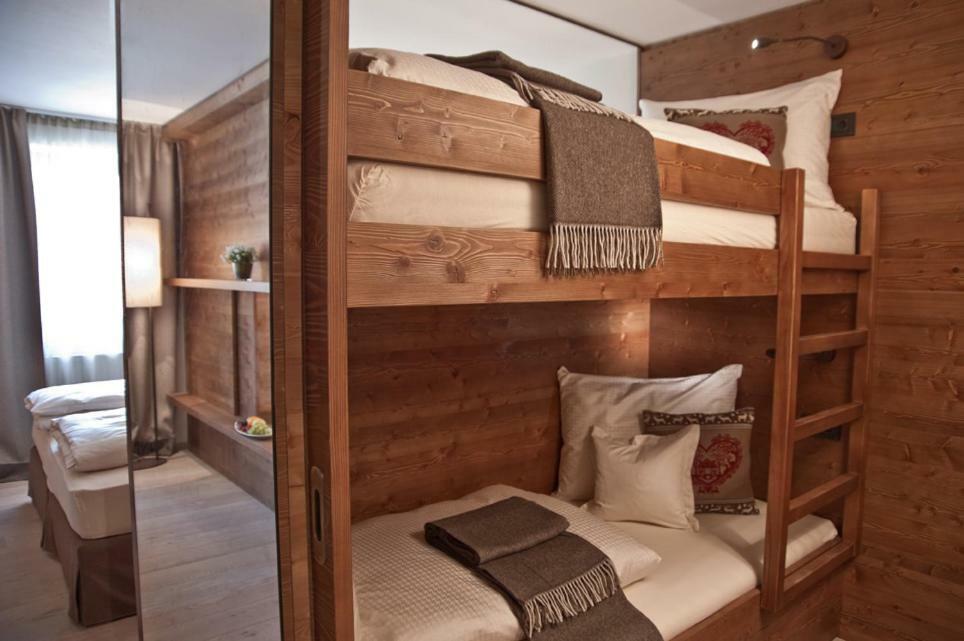 Ariston Dolomiti Residence Dobbiaco Bagian luar foto